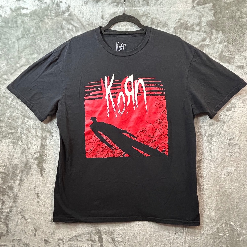 Korn Mens Graphic T-Shirt Black‎ Red Shadow Logo Rock Band Tee Size Large